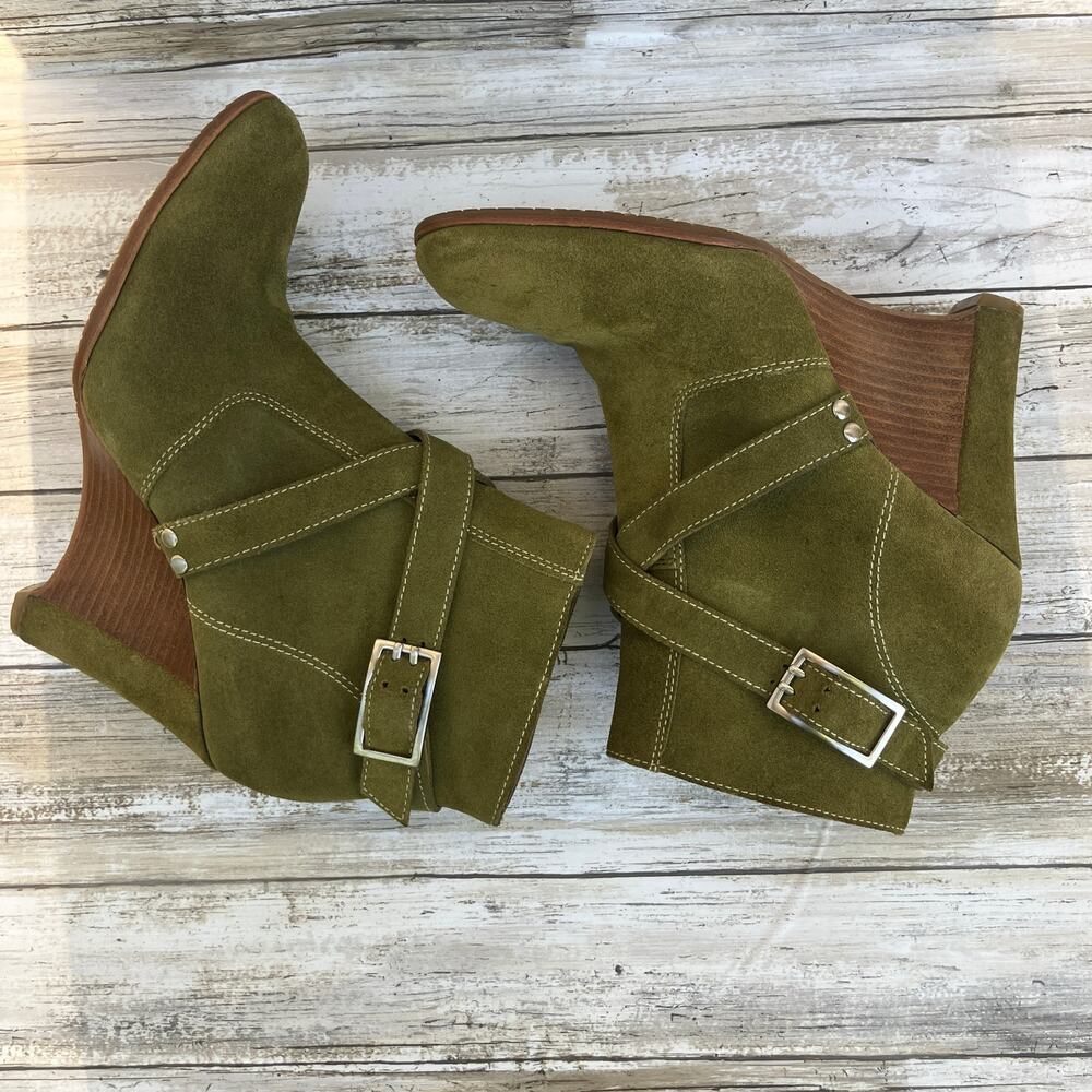 Olive Green Heeled Boots - Picture 9 of 13